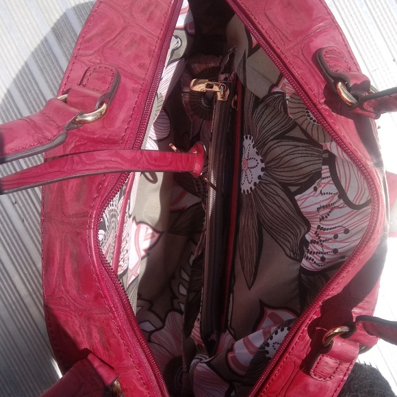 Hand bag - Picture 2 of 3